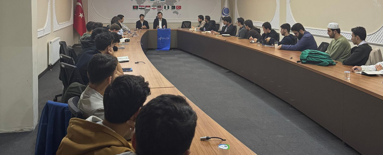 Üniversite Teşkilatlanma ve Eğitim Başkanları Kampı