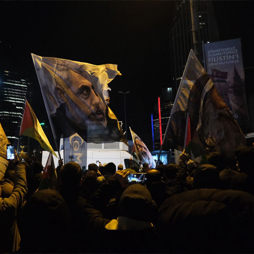 “Bütün Maskeleri Düşürdün” | Ebu Ubeyde İçin Gıyabi Cenaze Namazı ve Basın Açıklaması